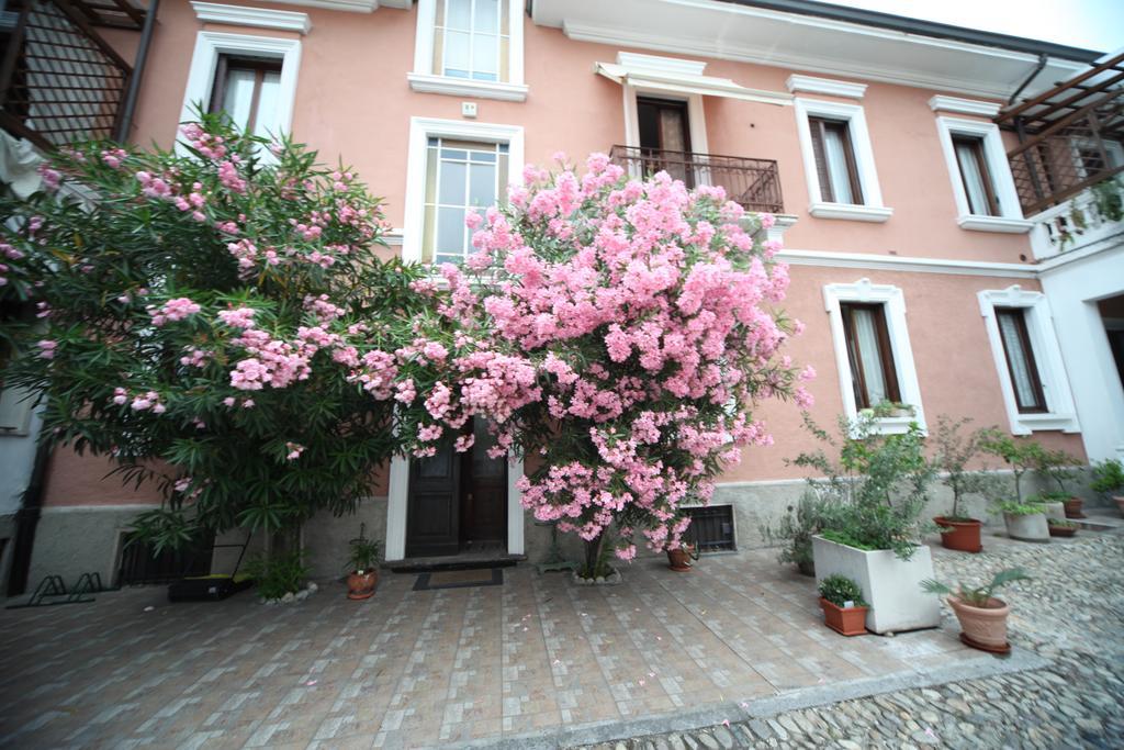 Antica Corte Milanese Novate Milanese Exterior photo