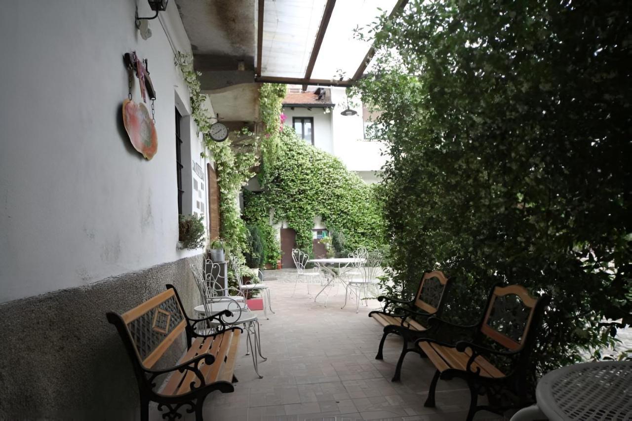Antica Corte Milanese Novate Milanese Exterior photo